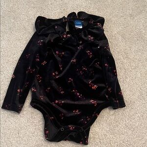 Old Navy Black Floral Kids Bodysuit